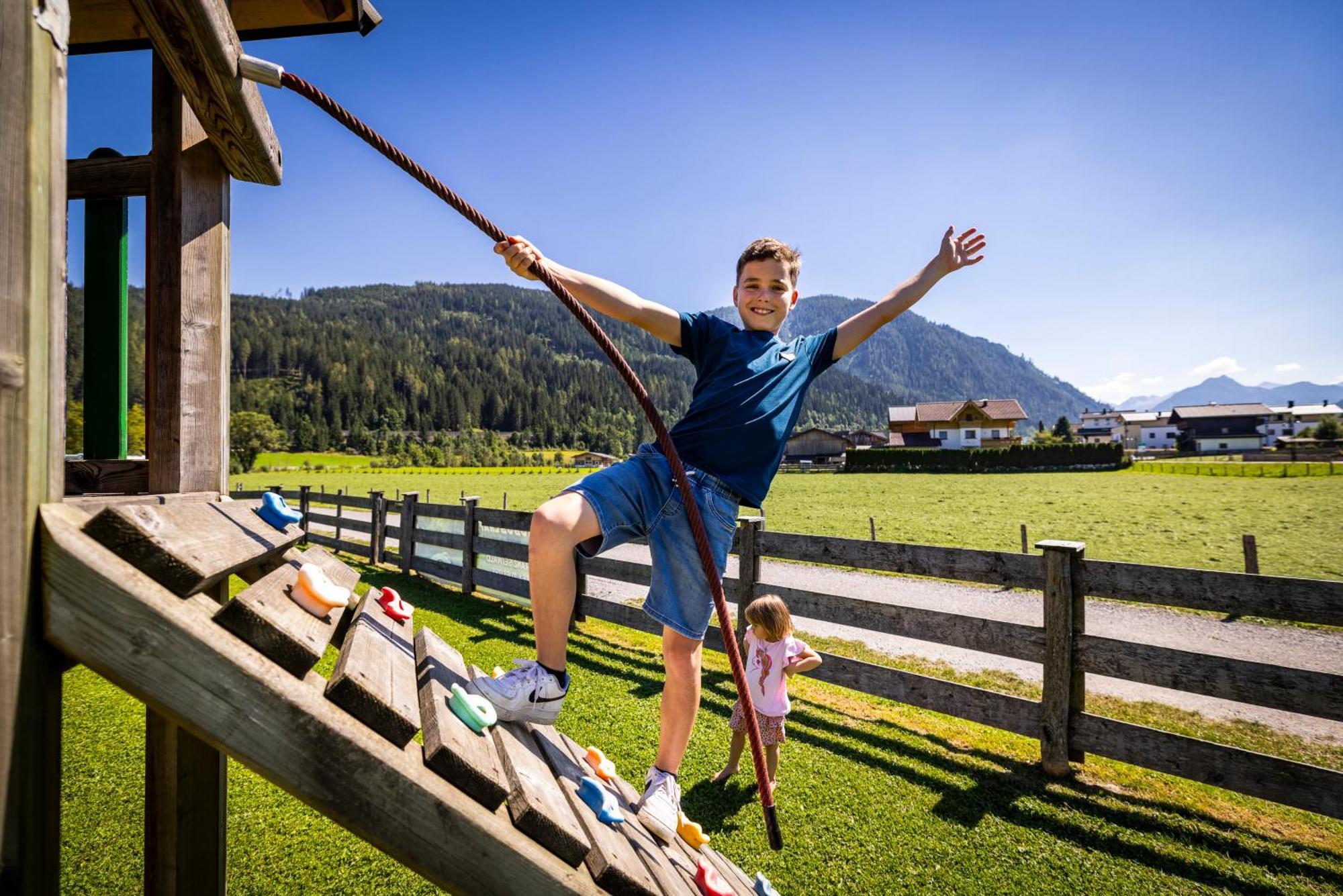 Die Bleibe Flachau Luaran gambar