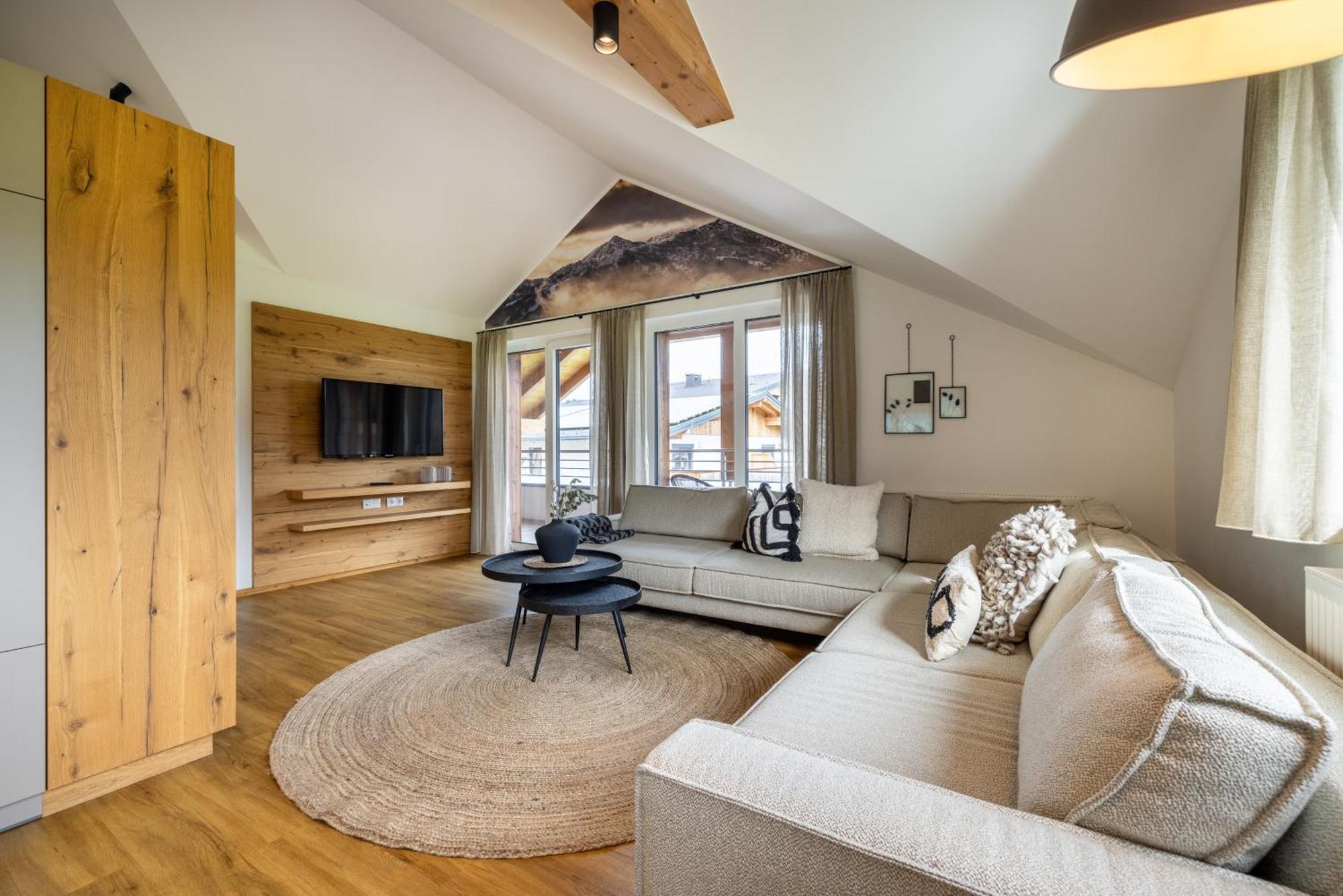 Die Bleibe Flachau Luaran gambar