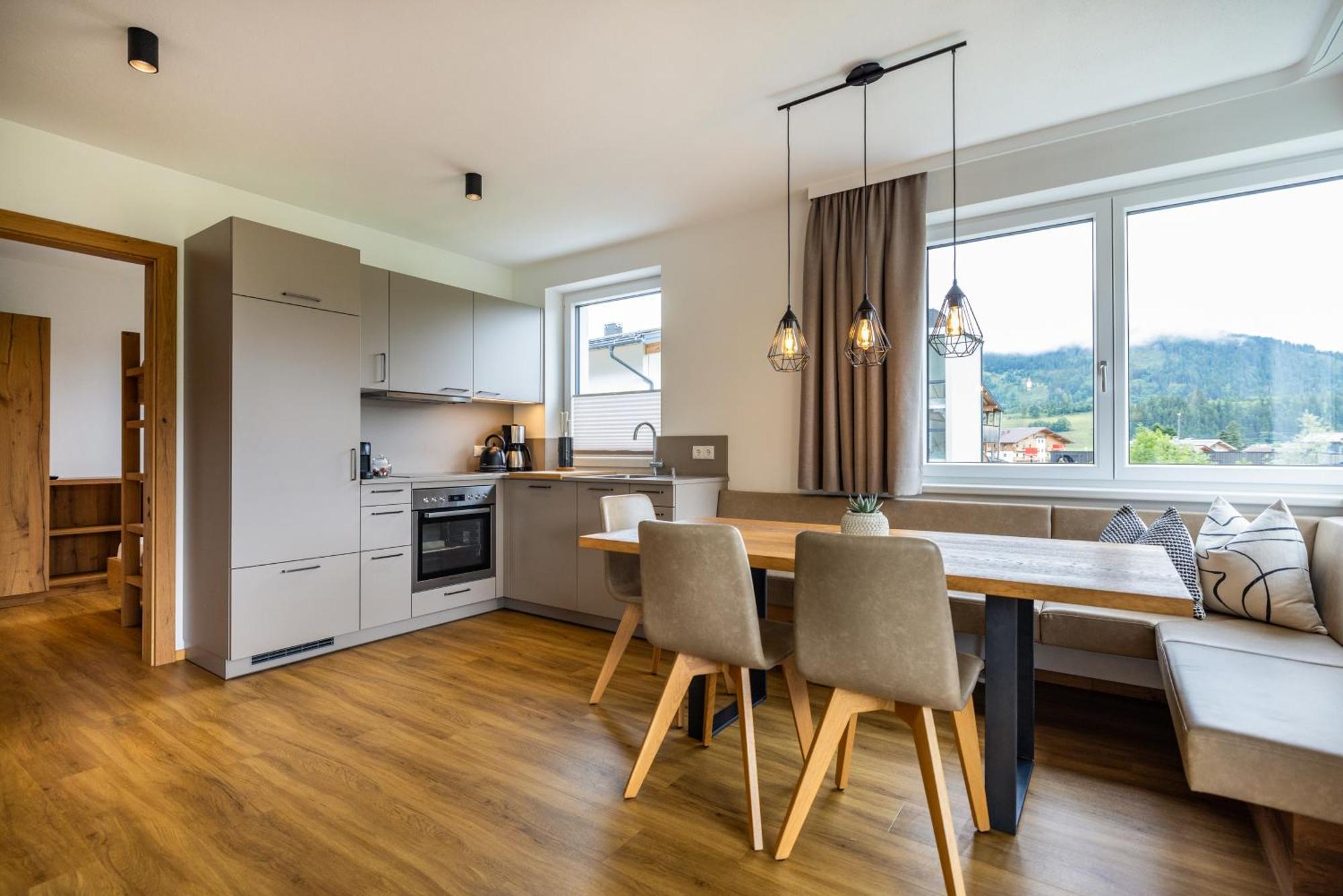 Die Bleibe Flachau Luaran gambar